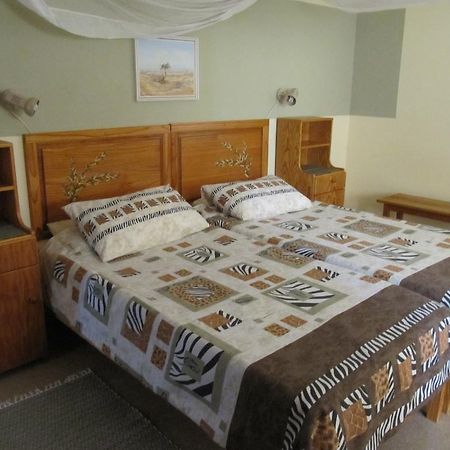 Haasenhof Gastefarm Villa Okahandja Luaran gambar