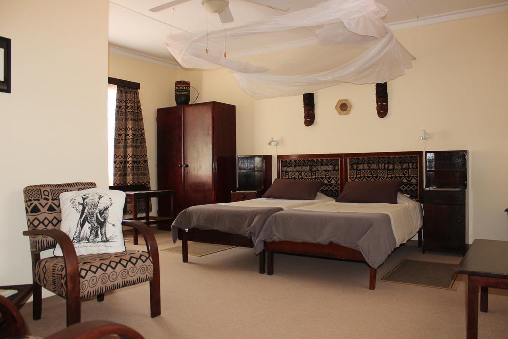 Haasenhof Gastefarm Villa Okahandja Luaran gambar